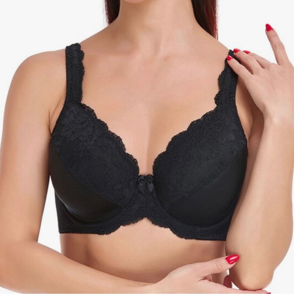 Midnight Velvet Lace Bra - Size 36DD (Brand New)